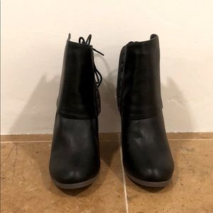 JG Black Heeled Booties